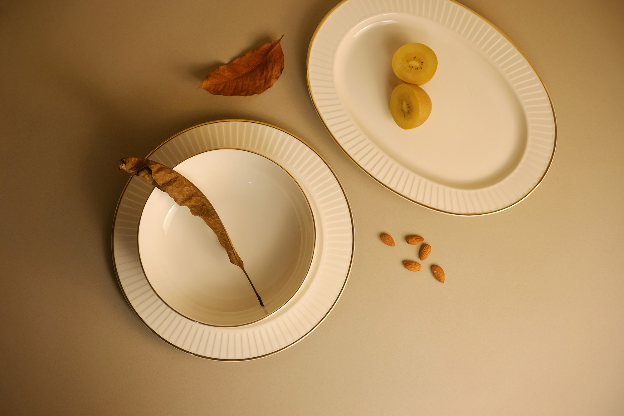 Drape Gold Salad Bowl