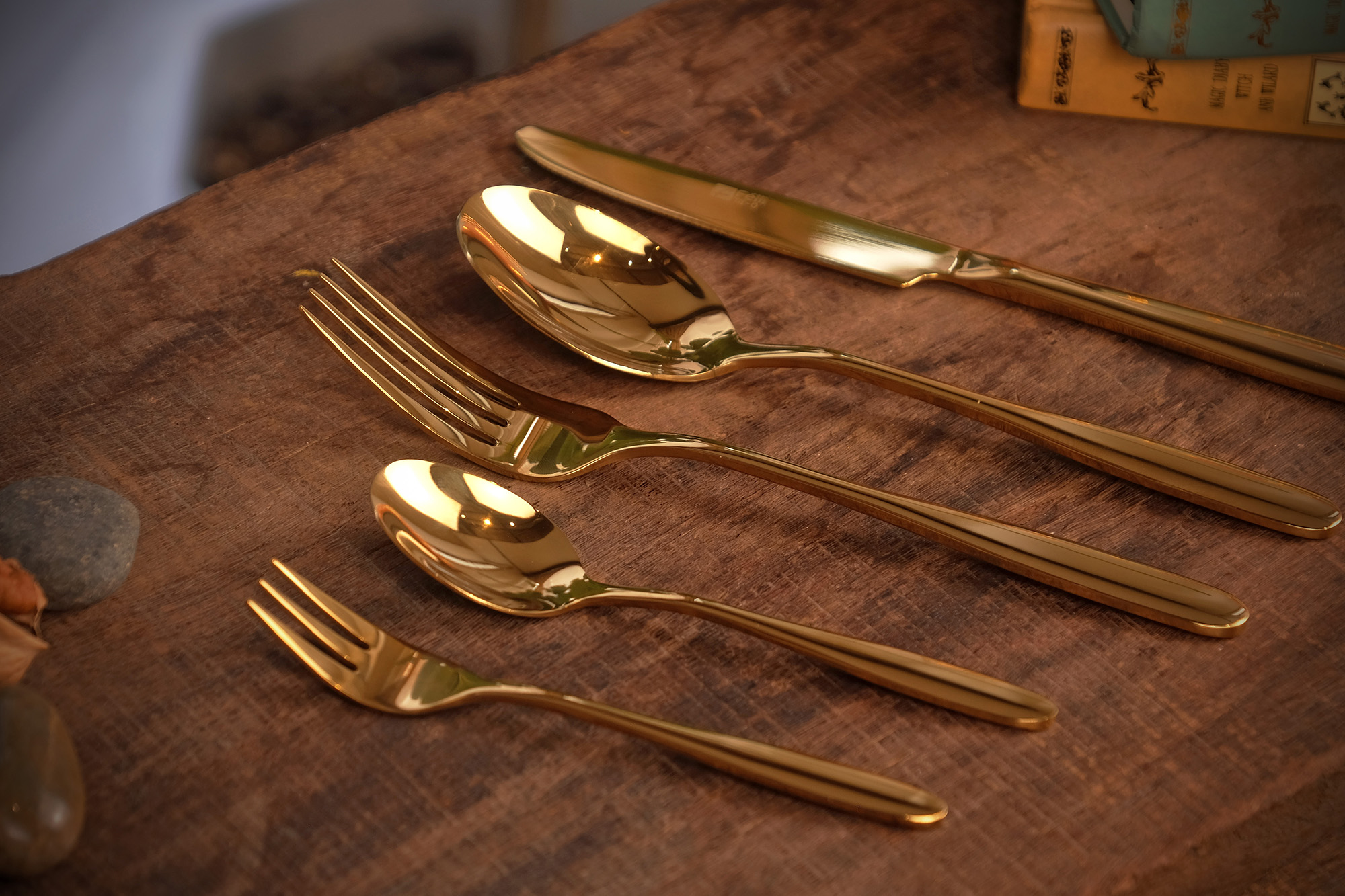 Shirakawa Gold Cutlery Set 30pcs