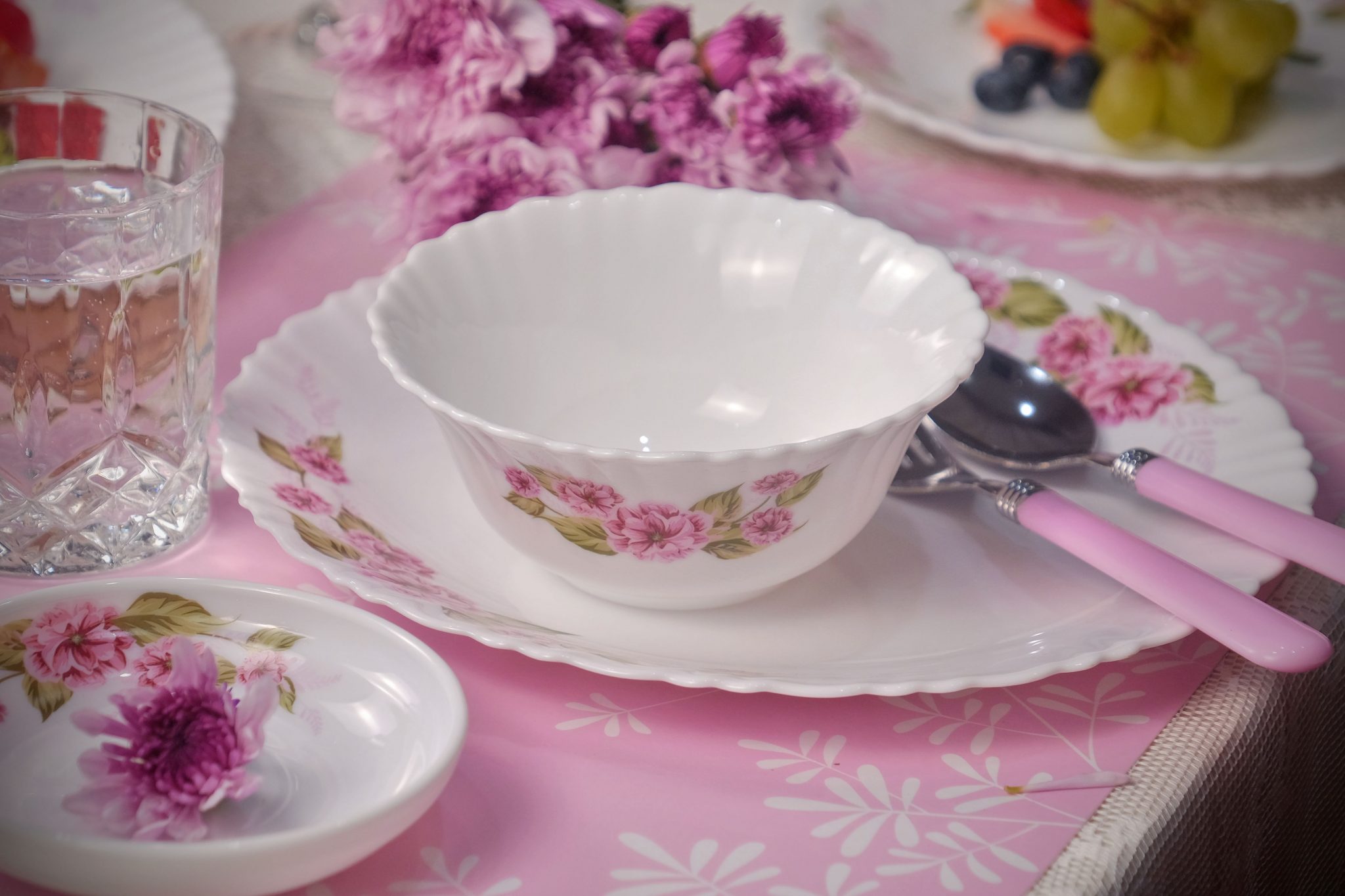 Dinexe Opal Glass Dinnerware Set 24pcs - Wavy Camellia Bloom