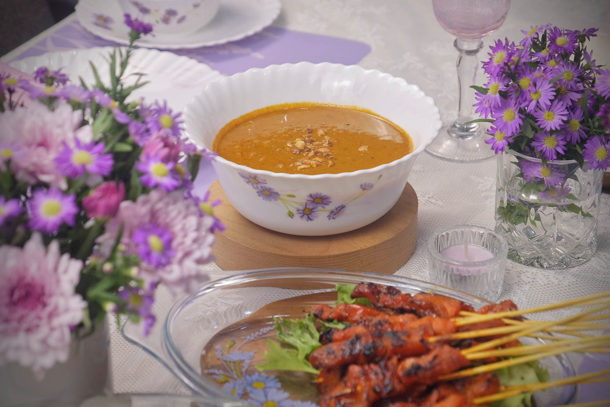 Dinexe Opal Glass Dinnerware Set 24pcs - Wavy Purple Daisy