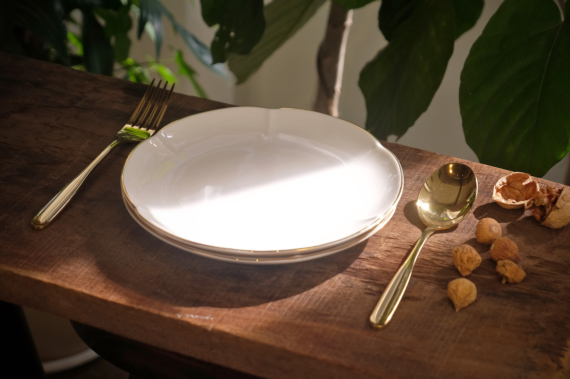 Bella Gold Dinnerware Set 18 Pcs
